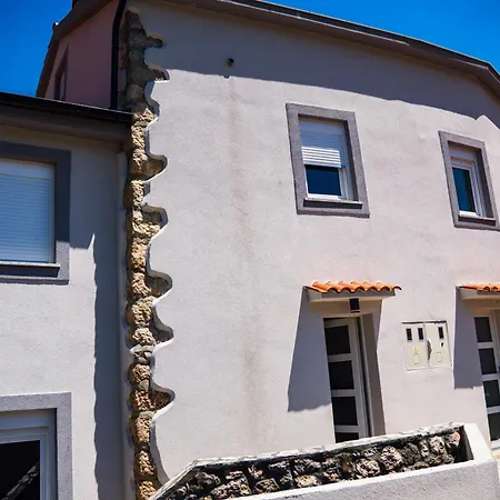 Appartamento Antun Draga Bašćanska
